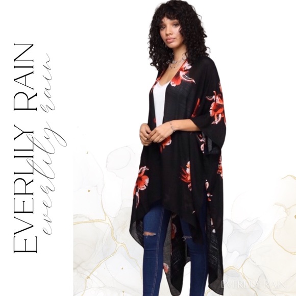 LAST ONE! Floral Print Boho Kimono Wrap - Picture 10 of 15